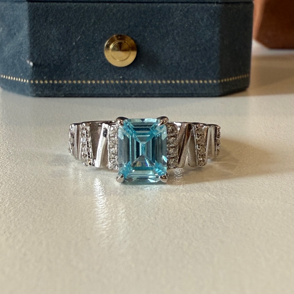 Sterling Silver 2 Carat Emerald Cut Lab Grown Diamond Ring size 7,8